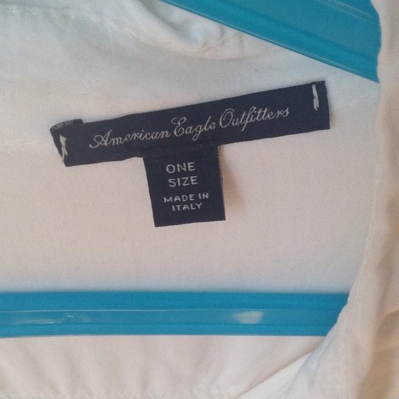 white shirt perfect for hot days - Picture 3 of 4